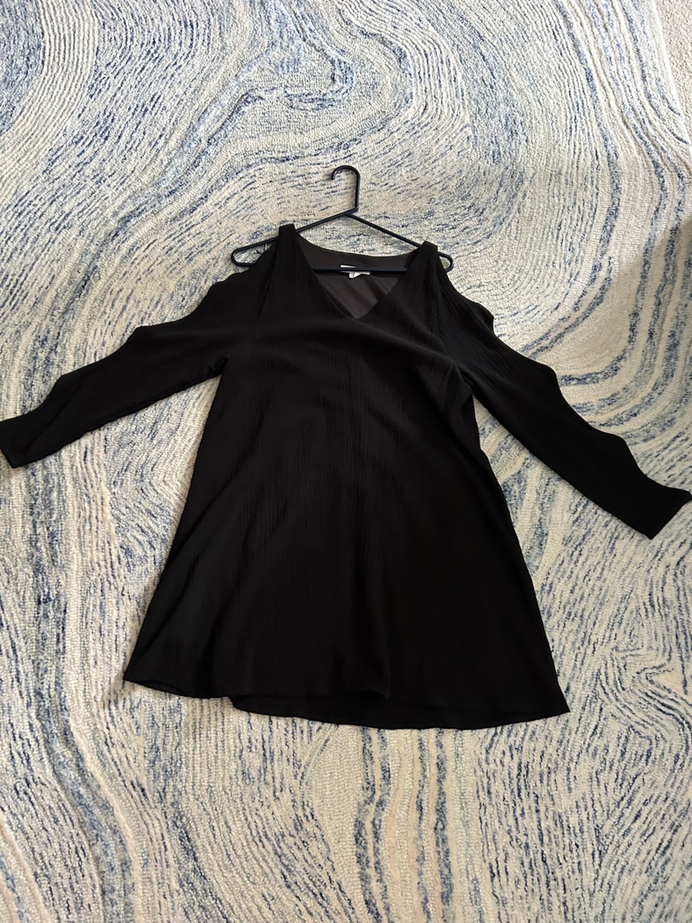Love Riche Black Cold-Shoulder V-Neck Long Sleeve Dress